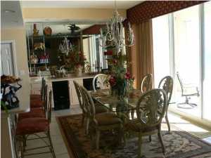 Kitchen/Dining Before